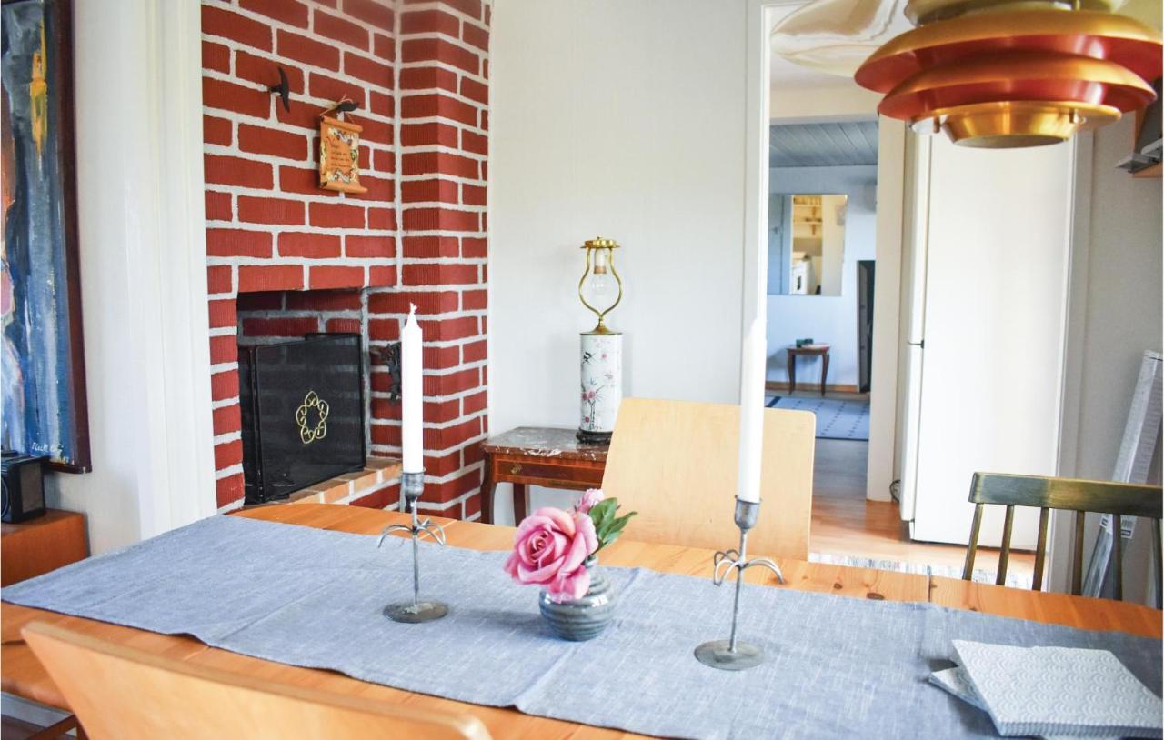 Gorgeous Home In Hoerby With Kitchen Ngoại thất bức ảnh